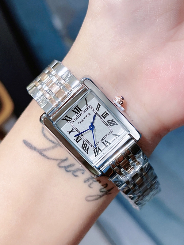 ブランド時計着用イメージ